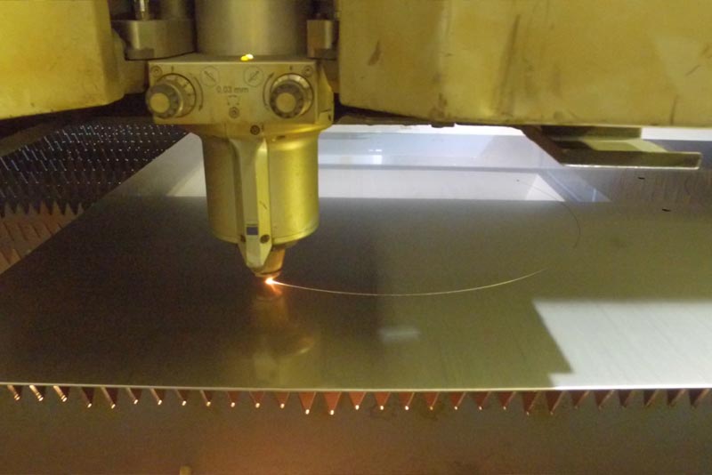 Laser cutting