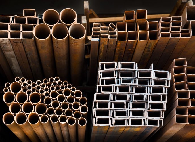 metallic pipes